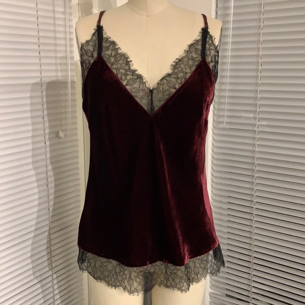 GOLD HAWK velvet lace cami